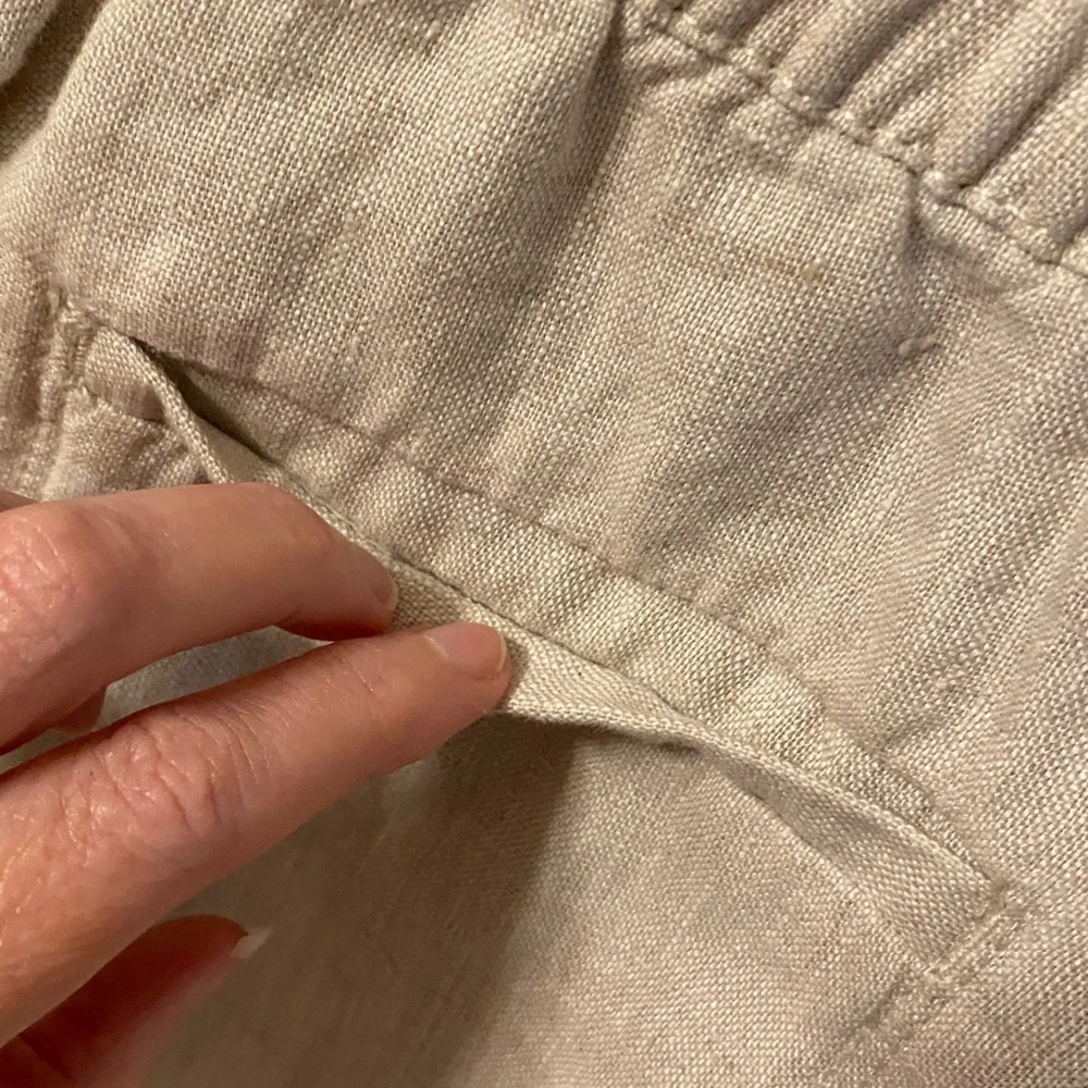 Athleta Linen Shorts - Picture 7 of 8